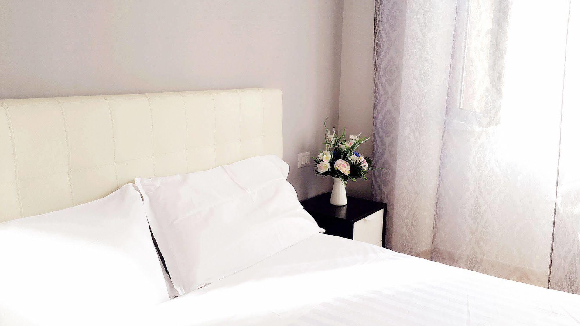 KayDee Guest House Rome Buitenkant foto